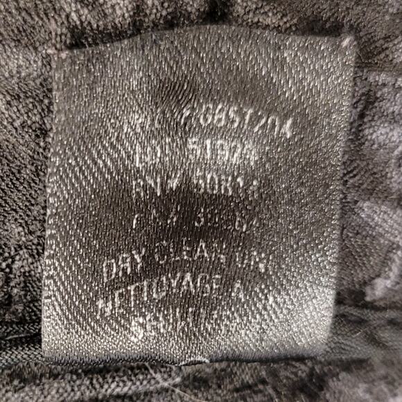 Elie Tahari Straight Cropped Pants GeometricTexture Waffle Weave Size 10 Gray - Picture 8 of 11